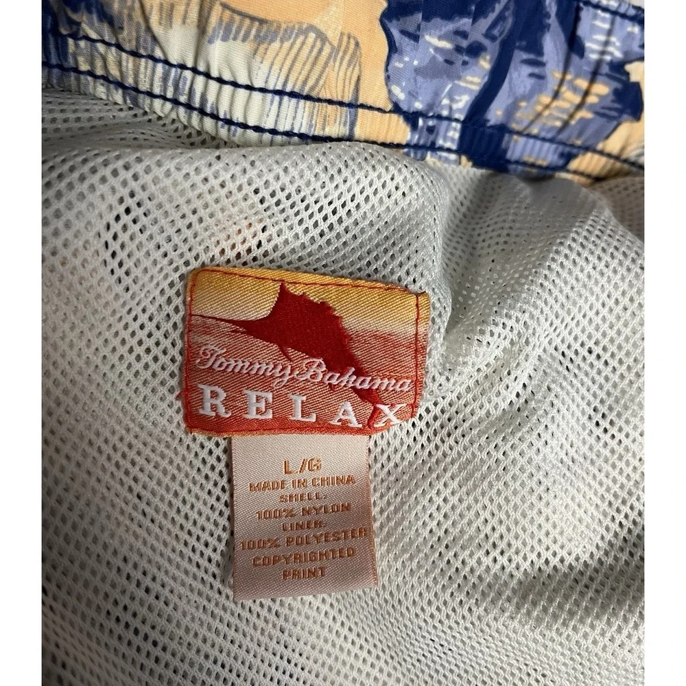 Tommy Bahama Relax Men's Swim Trunks Size L Tropical Floral Board Shorts